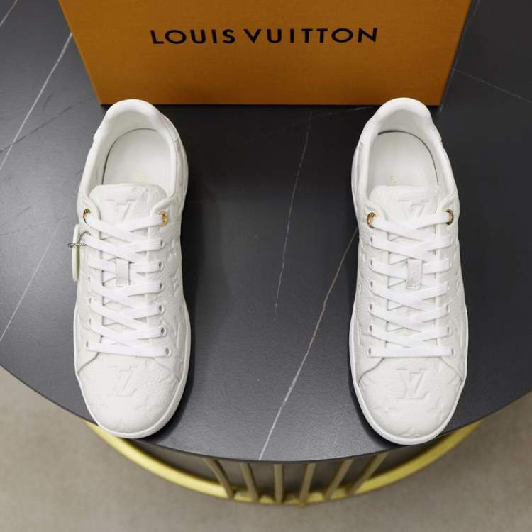Picture of Louis Vuitton Shoes _SKULVsz38-45hnh082715695